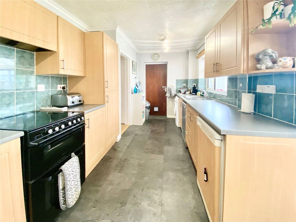 Property photo 2 of 13 Picture No. 07