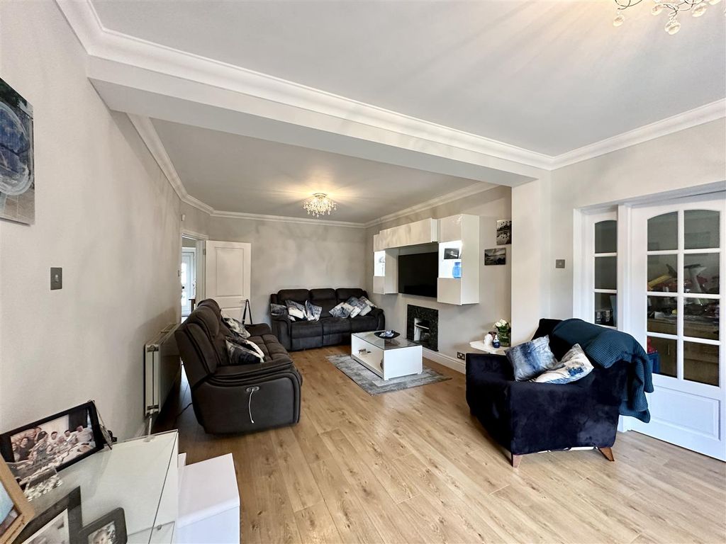 Property photo 3 of 23 Reception Room One