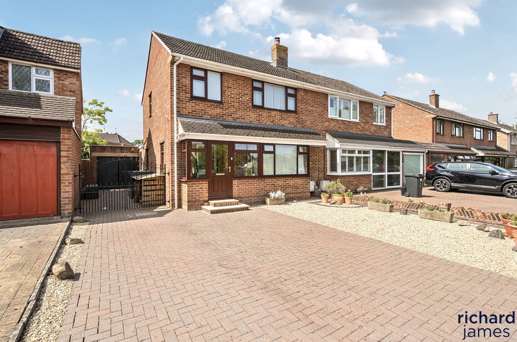 Property photo 1 of 13 F3c792Fc160B49629cd0114A126545A4