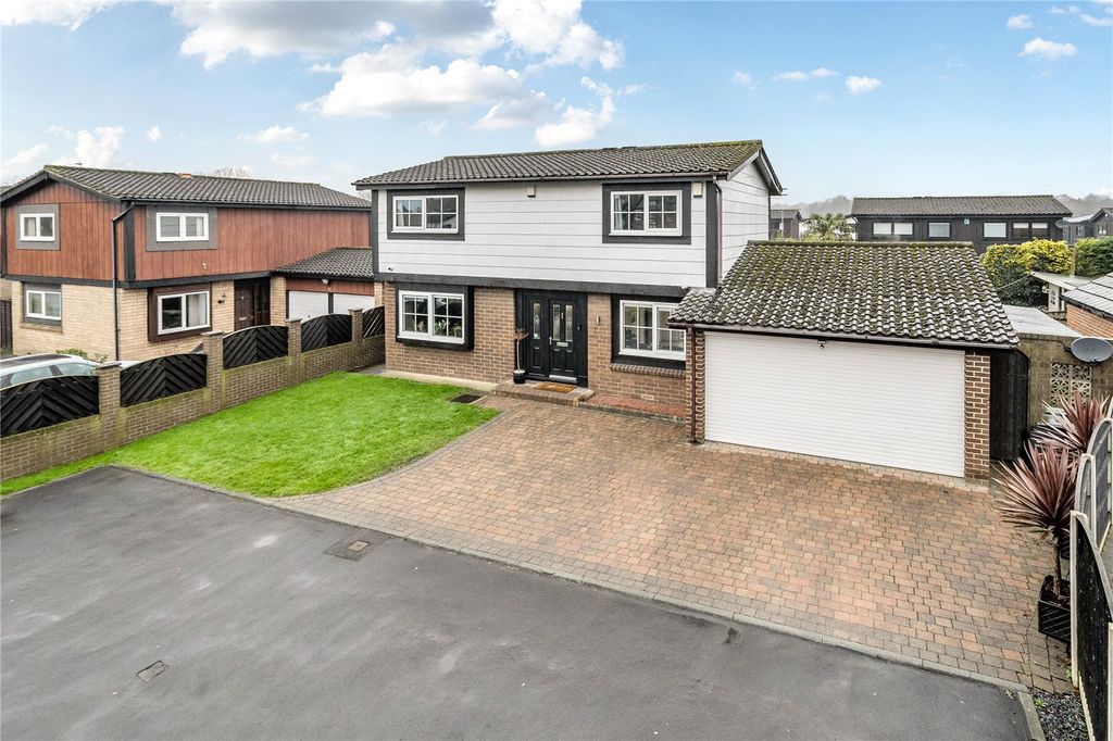 Property photo 1 of 21 Picture No. 03