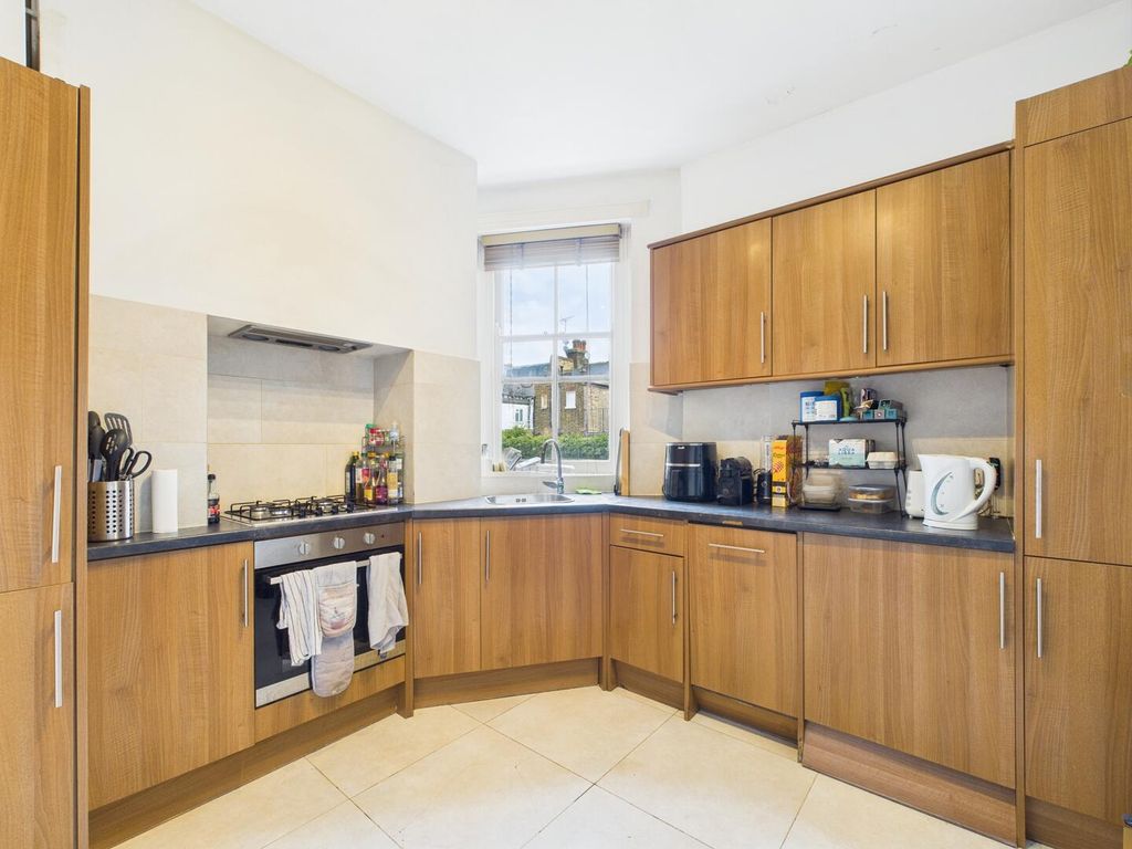 Property photo 2 of 13 Kitchen
