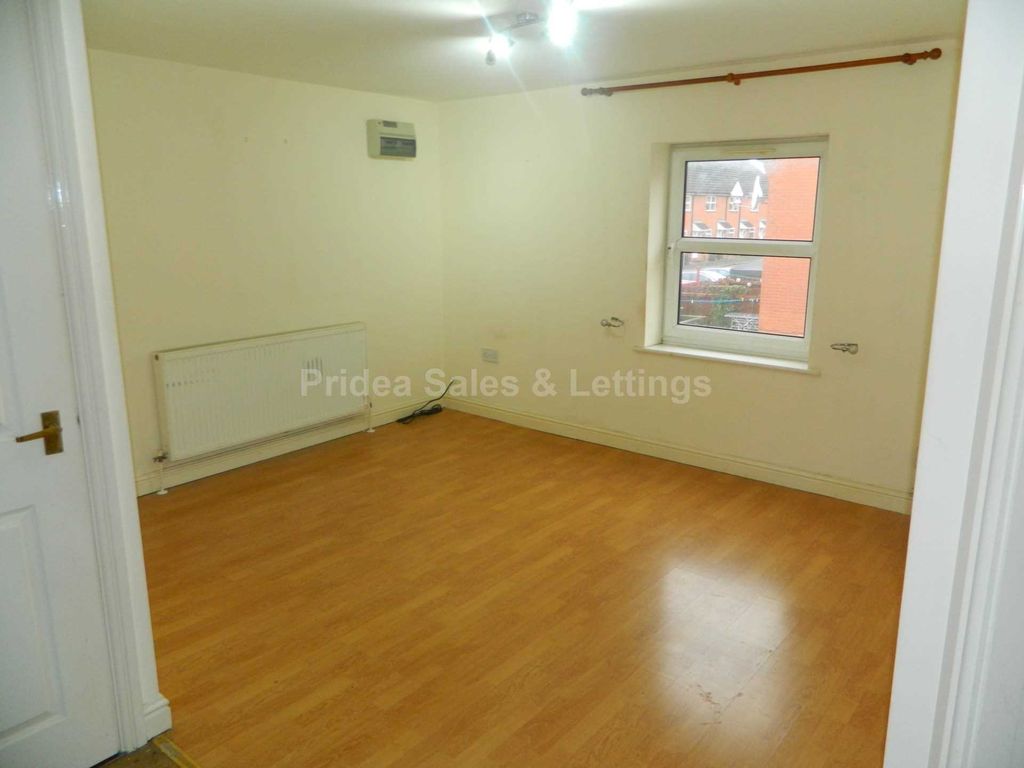 Property photo 2 of 4