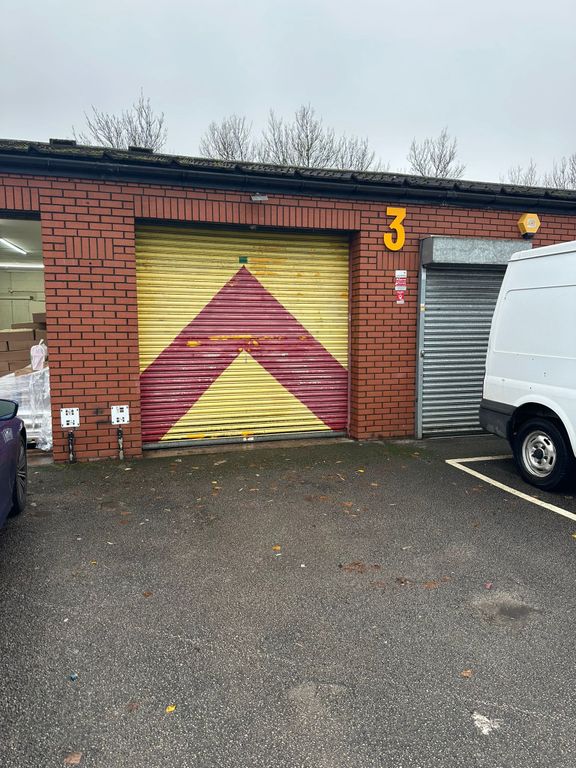 Property photo 1 of 2