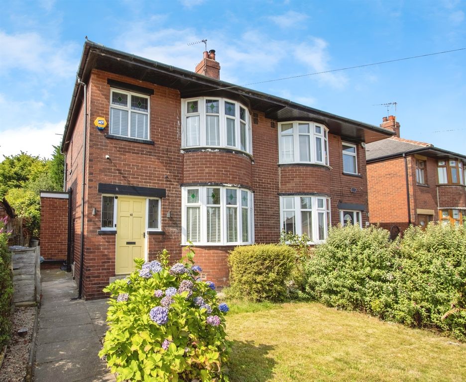 Property photo 1 of 17