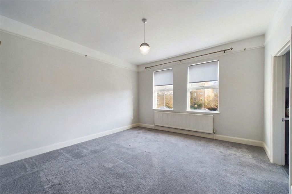 Property photo 3 of 5 Picture No. 08