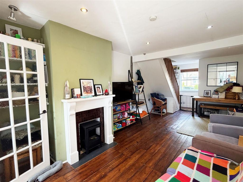 Property photo 3 of 10 Lr Rec1.Jpg