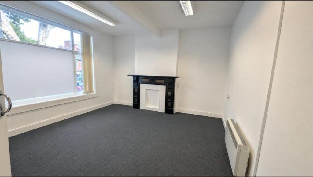 Property photo 2 of 3