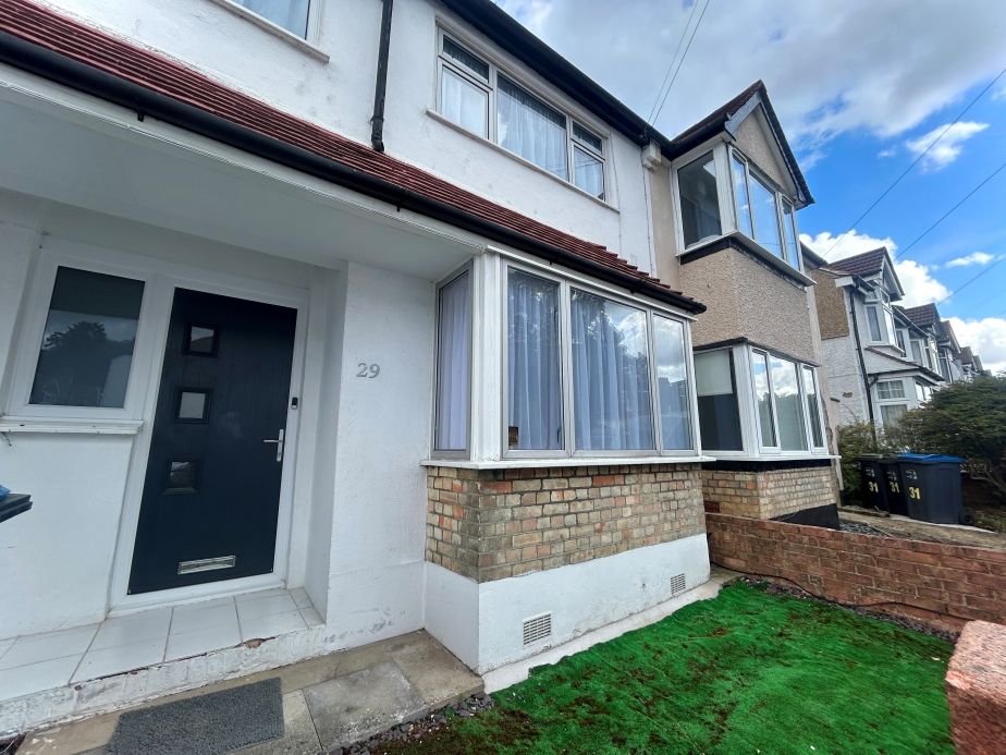 Property photo 1 of 17