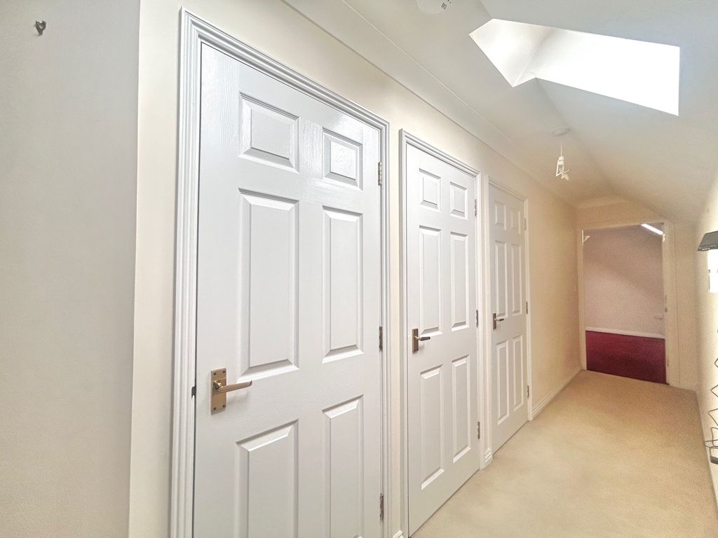 Additional image 8 of 2 bed flat for saleBickerley Road, Ringwood BH24