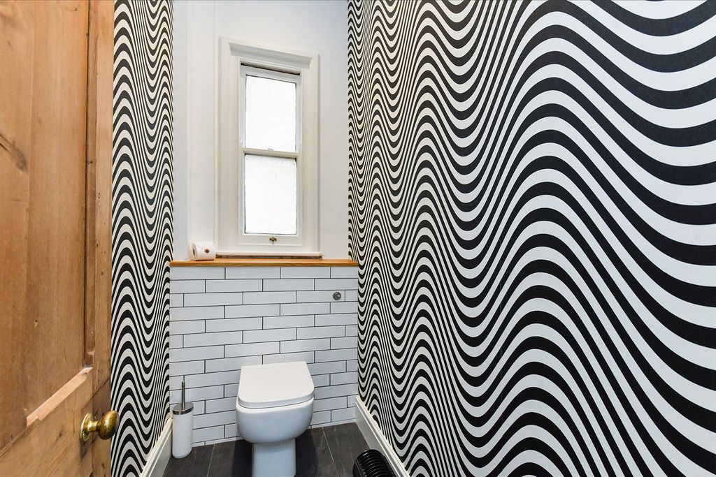 Additional image 16 of 5 bed semi-detached house to rentHamilton Drive NG7