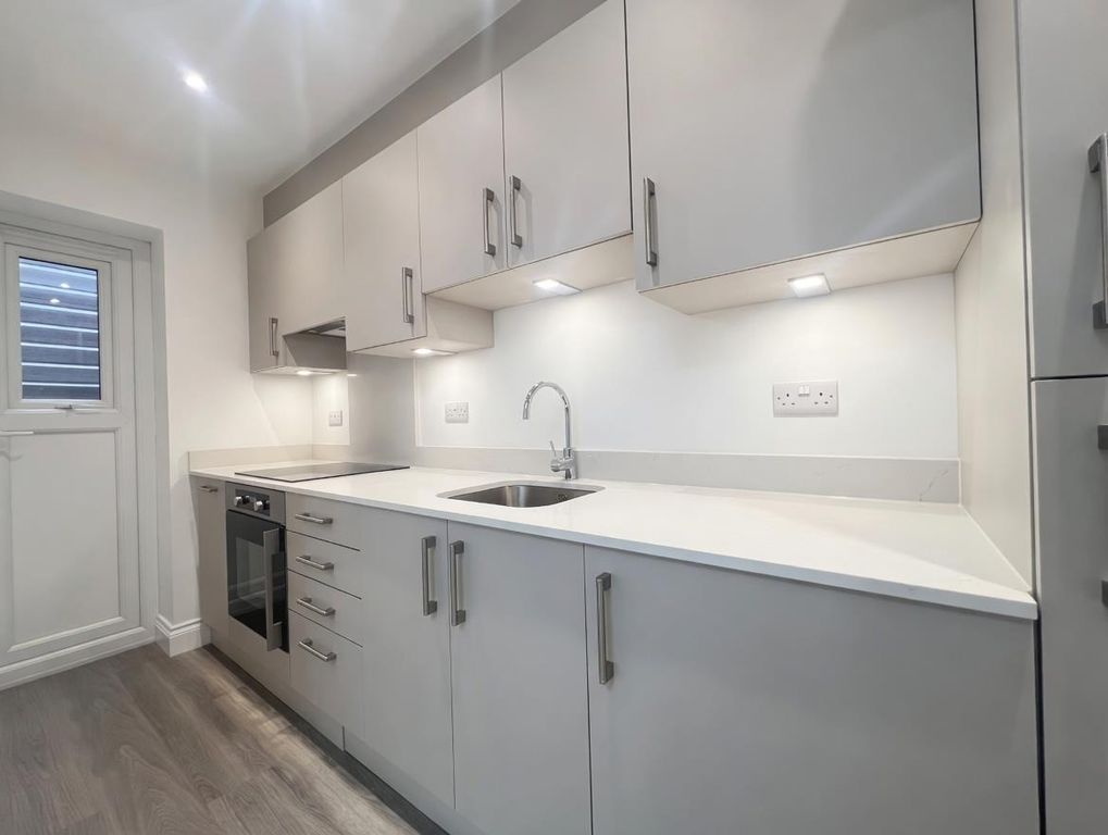 Property photo 2 of 9 Image.Jpg