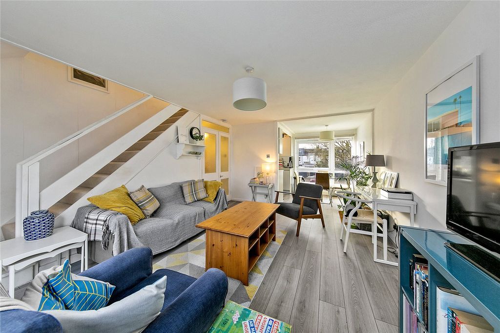 Property photo 3 of 11 Picture No. 06