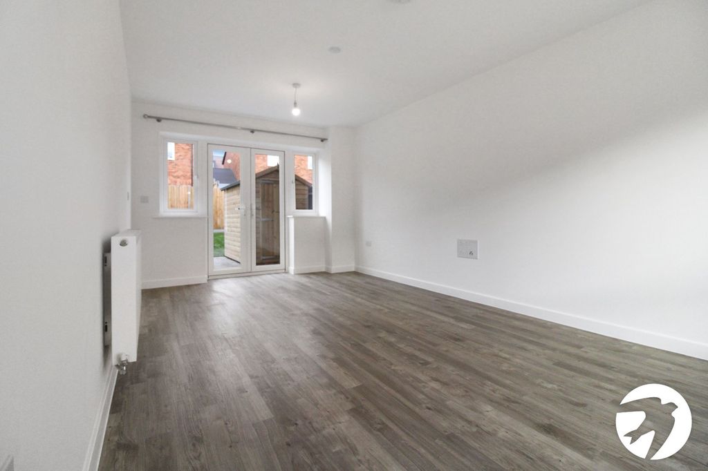 Property photo 2 of 9 Picture No. 07