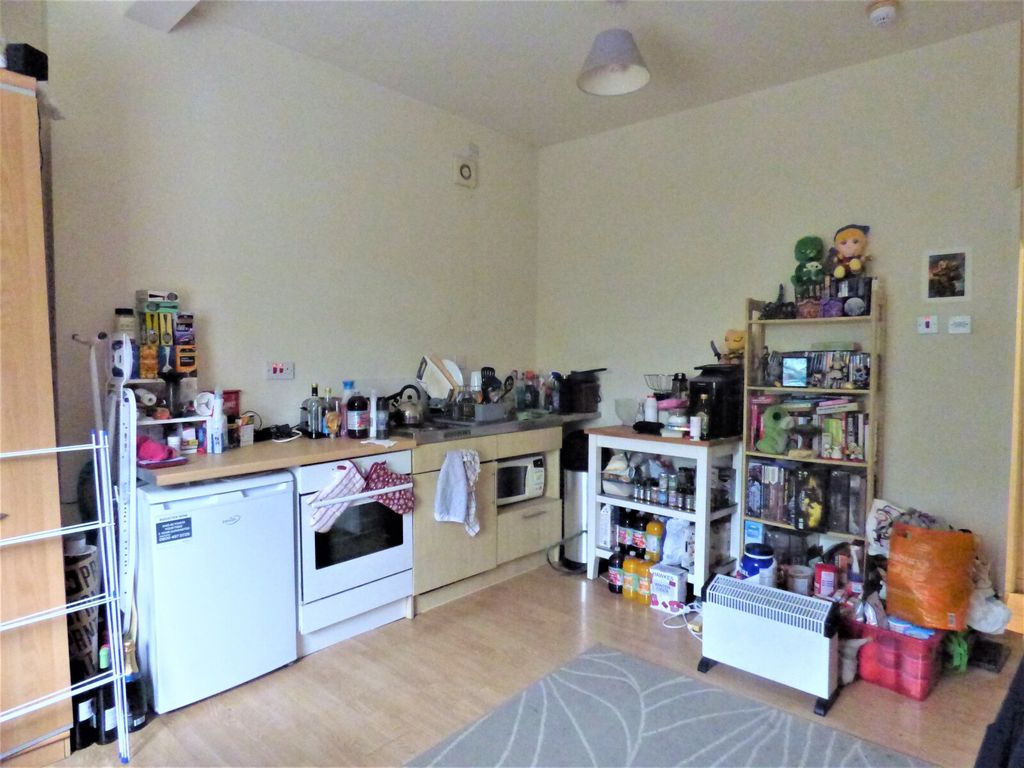 Property photo 3 of 5 Picture No. 02