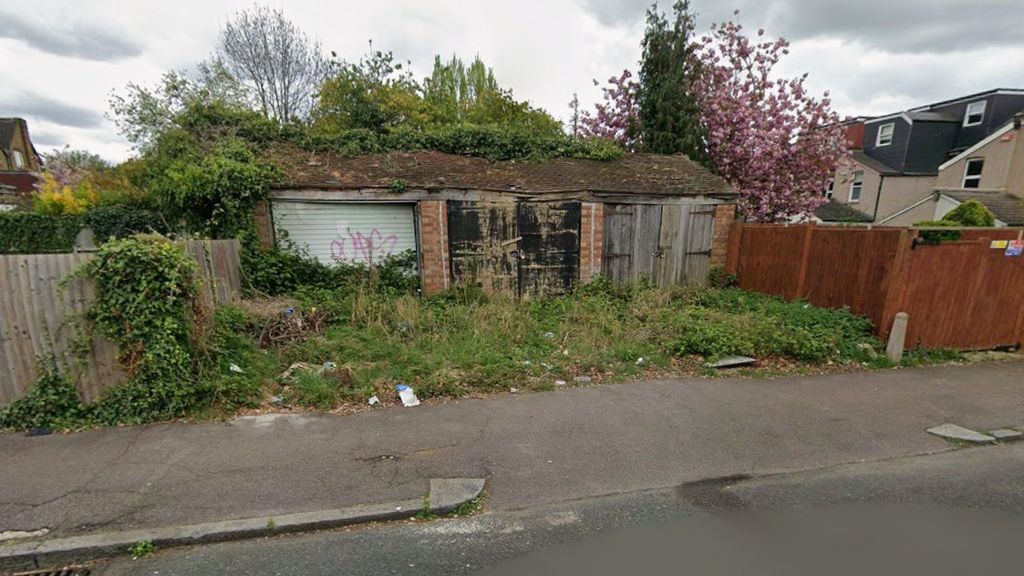 Property photo 3 of 4 4837272