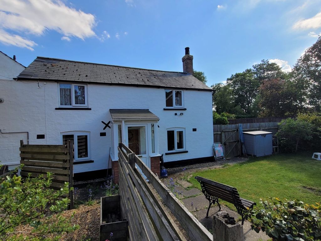 Property photo 3 of 19