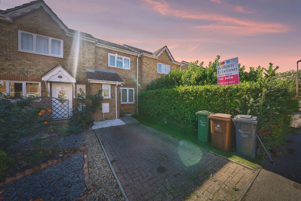 Property photo 1 of 18