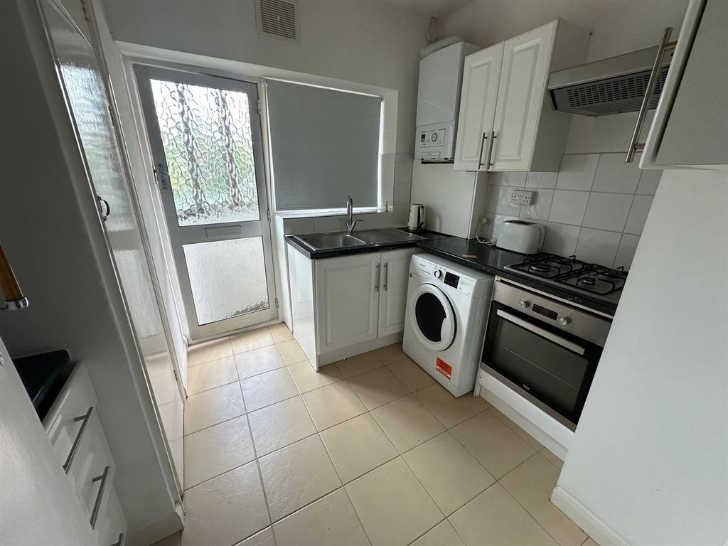 Property photo 2 of 8 1.Jpg