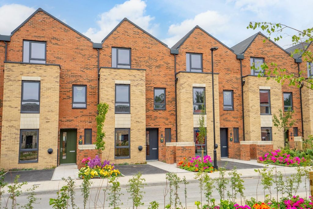 Property photo 1 of 7 Ccg-18.Jpg