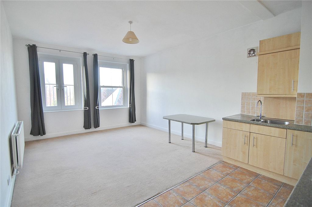 Property photo 2 of 7 Picture No. 07