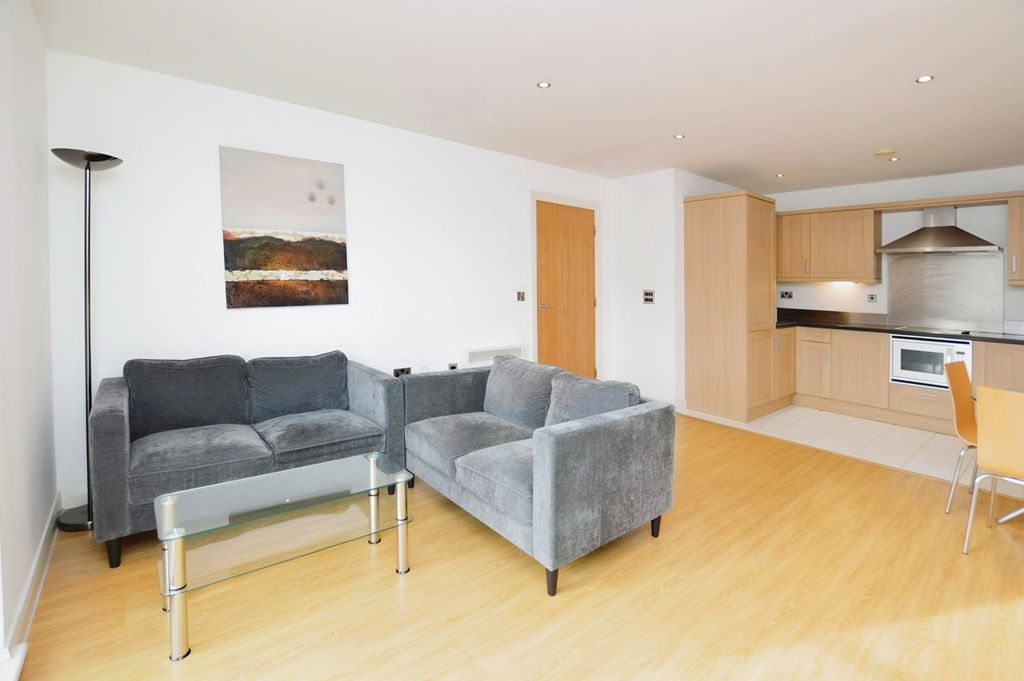 Property photo 3 of 15 Picture No. 25