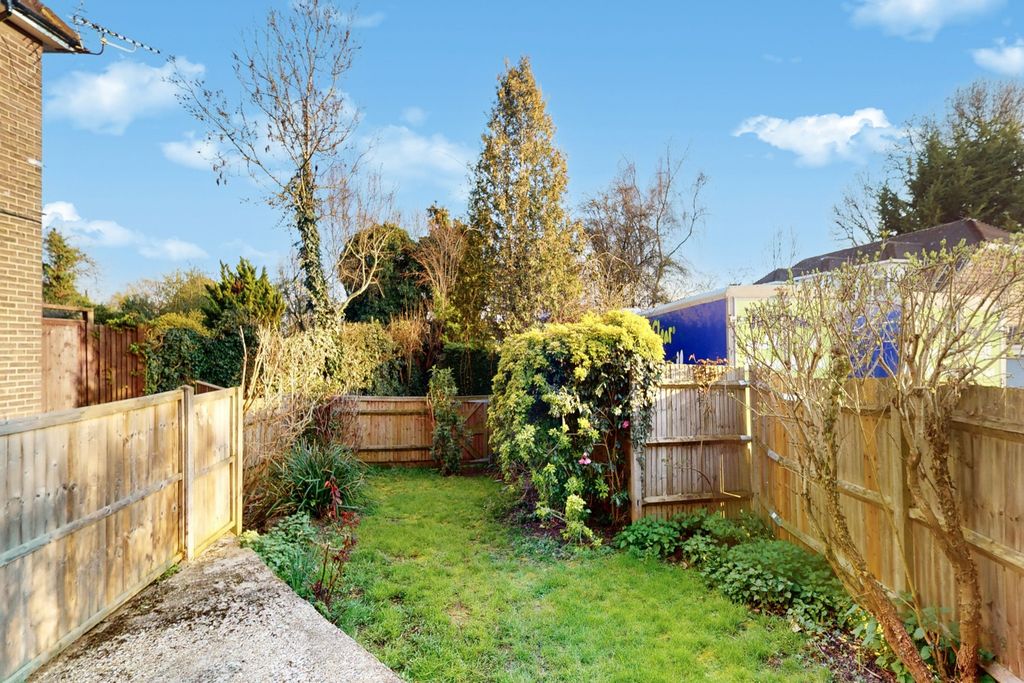 Property photo 3 of 13 4467605