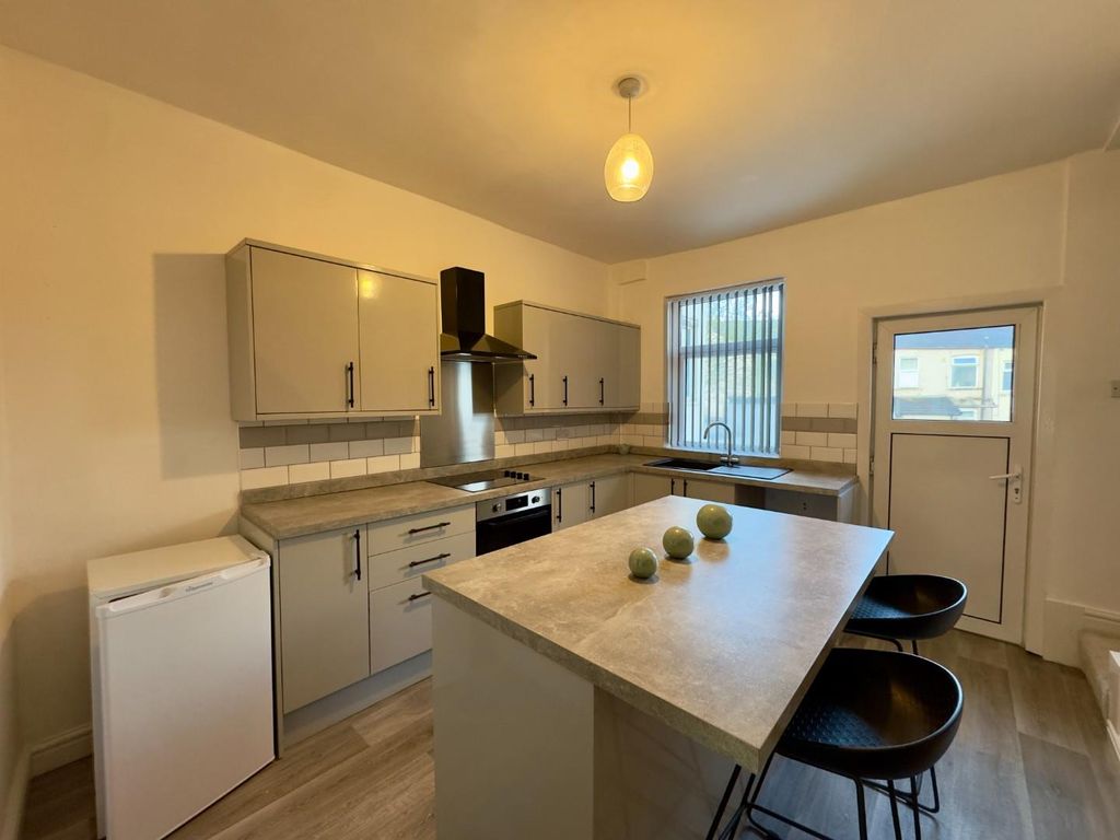 Property photo 2 of 13 Image00011.Jpeg