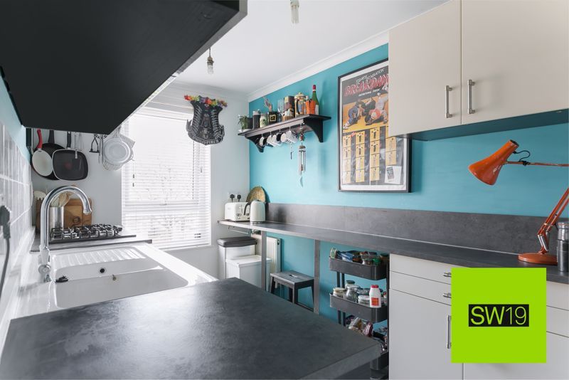 Property photo 2 of 14 Photo 8