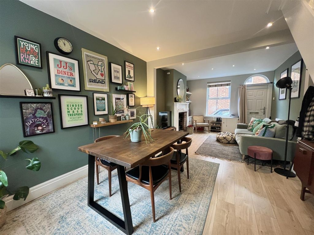 Property photo 3 of 17 Dining/Living Room