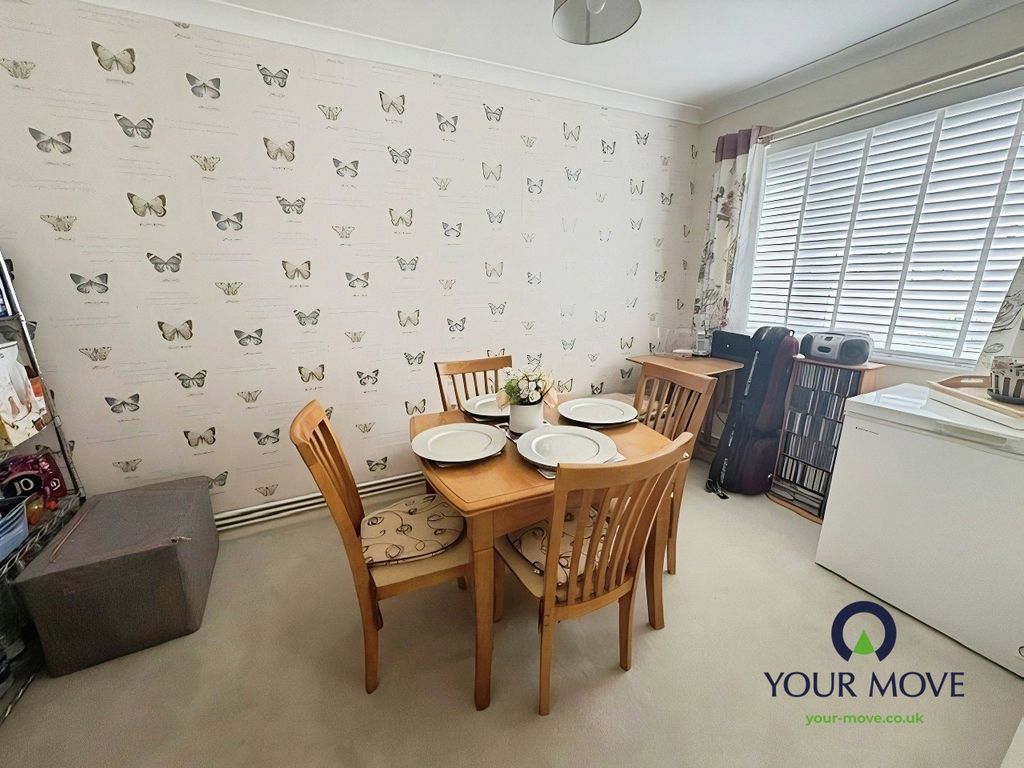 Property photo 3 of 10 Pbox-Img.Jpg