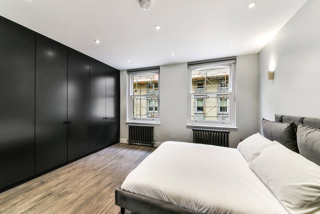 Property photo 3 of 12 Monmouth Street