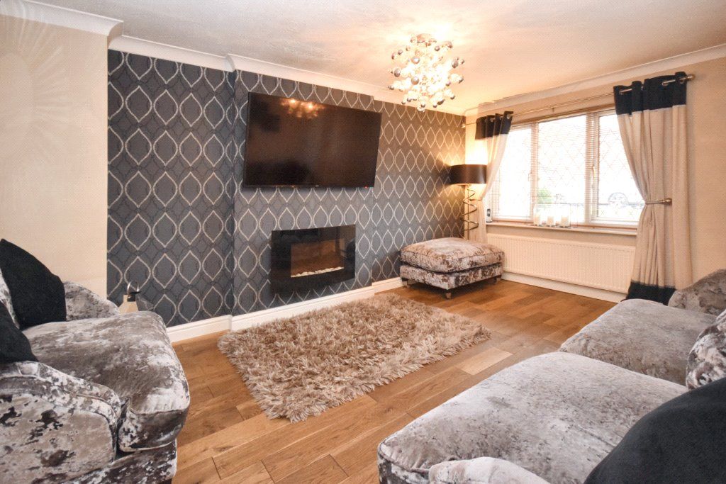 Property photo 3 of 23 Picture No. 12