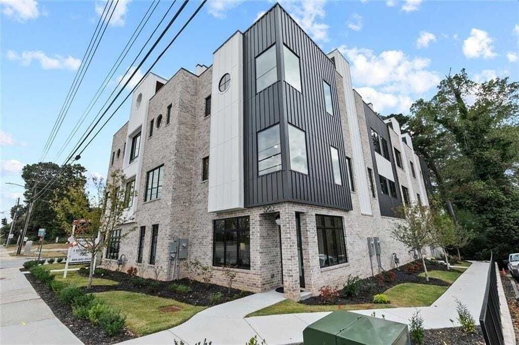 Property photo 3 of 31 <Alttext/>