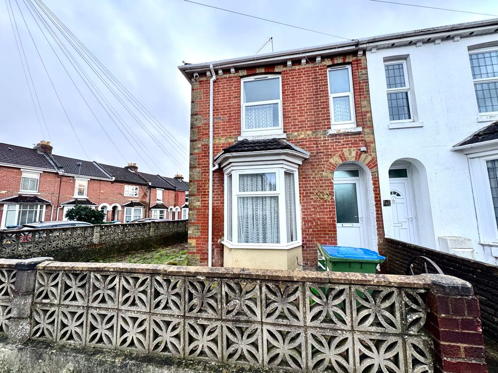 Property photo 1 of 9