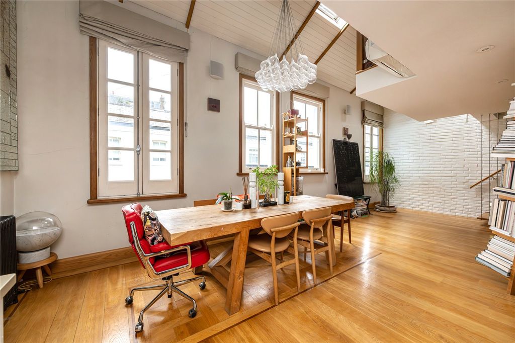 Property photo 1 of 24 Dining Area