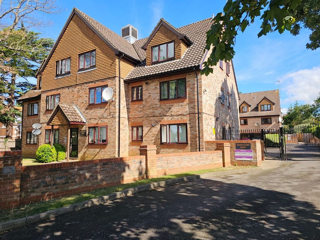 Property photo 2 of 7