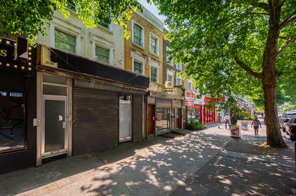 Property photo 1 of 27 Caledonian Road 306-308-004