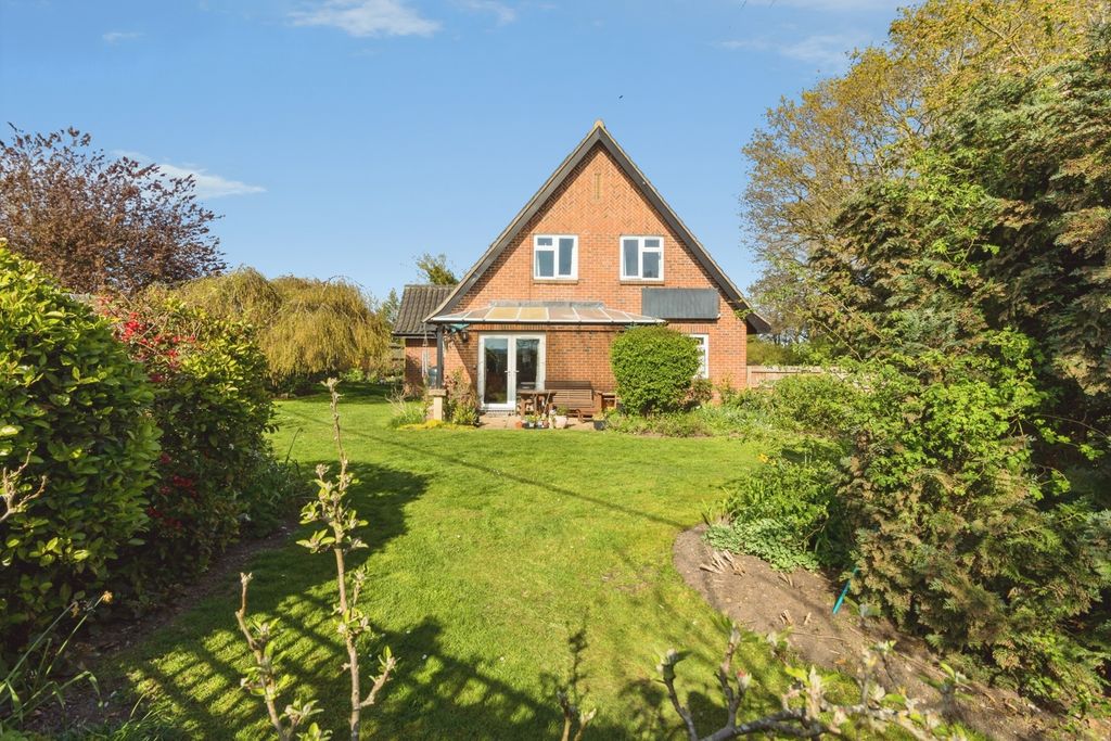 Property photo 2 of 20 Rear