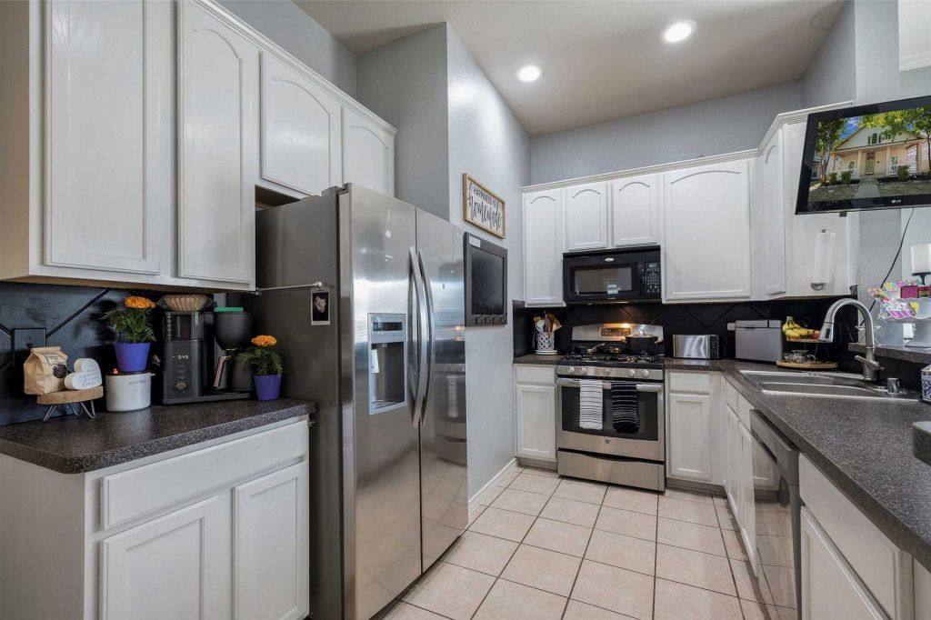 Property photo 2 of 24 <Alttext/>