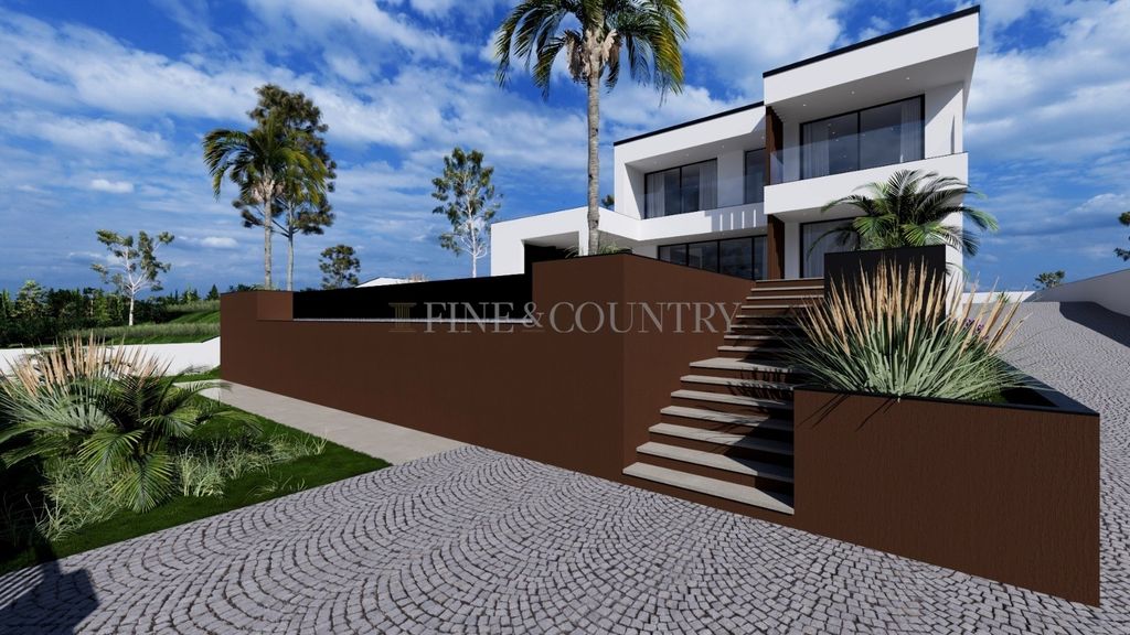 Property photo 2 of 26