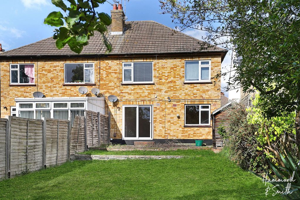 Property photo 3 of 14