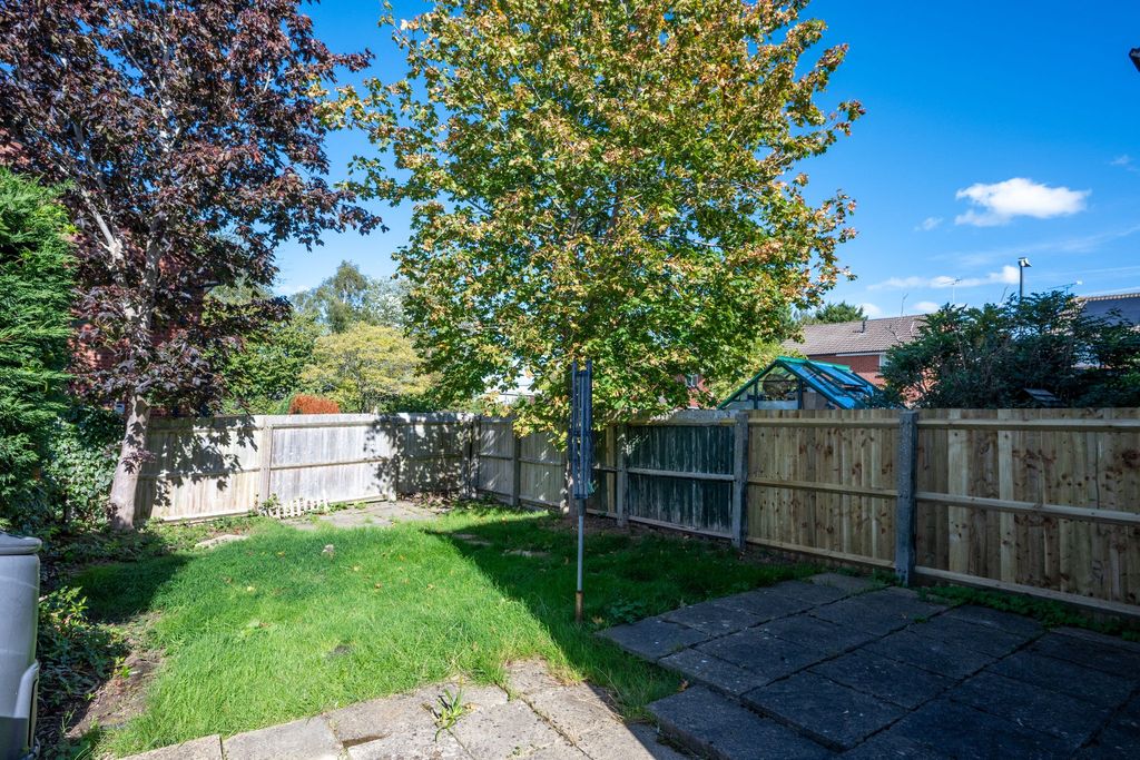 Property photo 2 of 17 Photograph 2