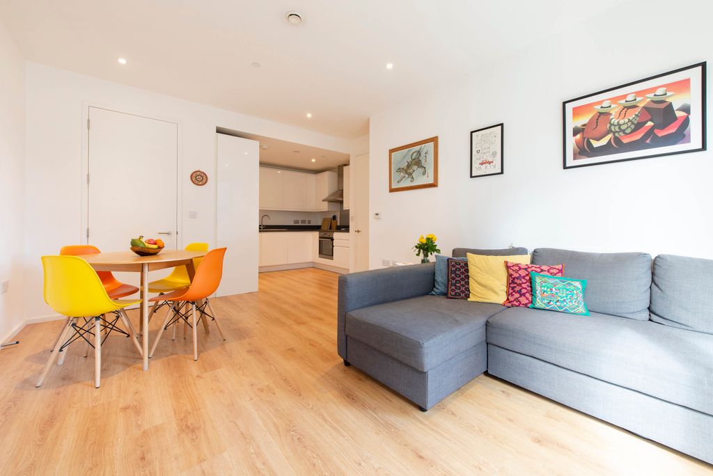 Property photo 2 of 14 52968 Hi Res (Living Room - B).Jpg
