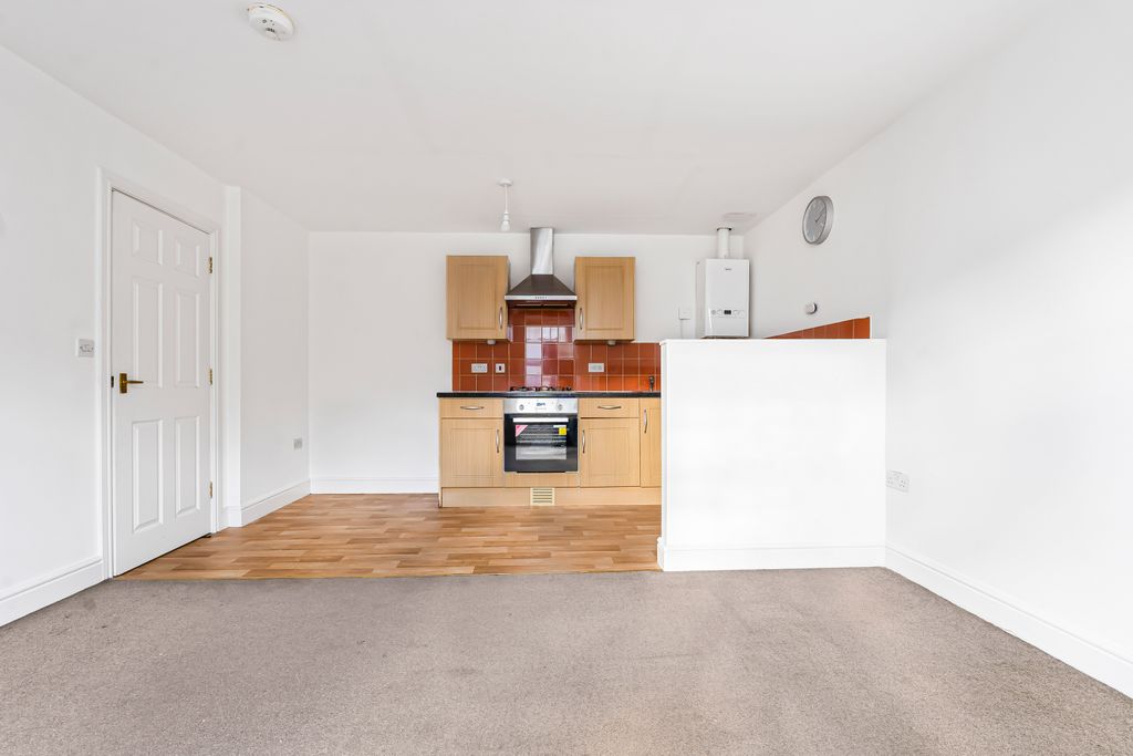 Property photo 3 of 9