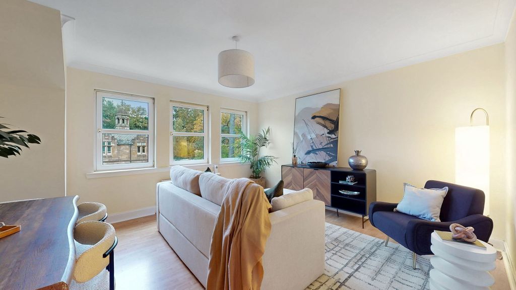 Property photo 3 of 29 27-Web-Or-Mls-2E Montford Gate_3
