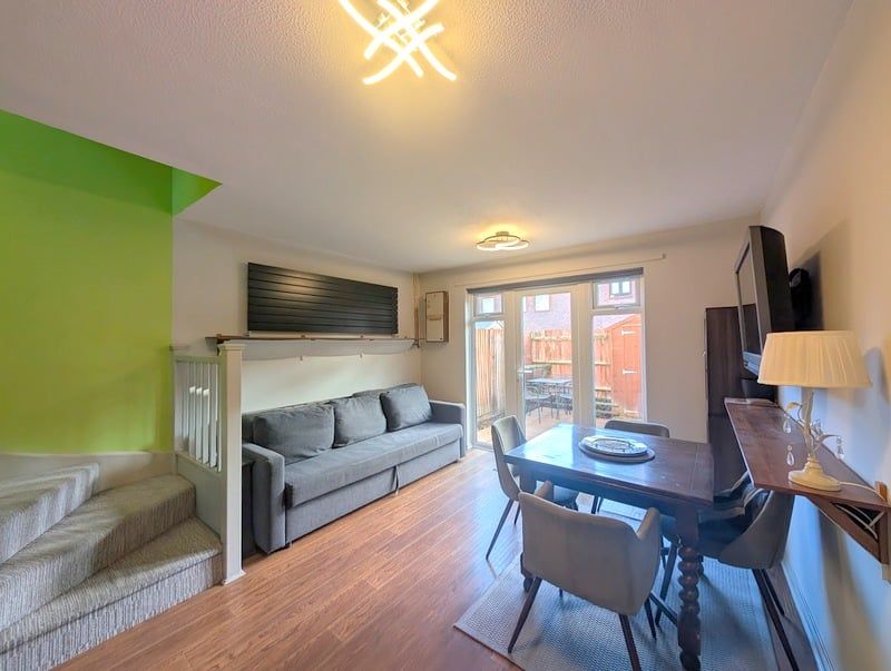 Property photo 3 of 10