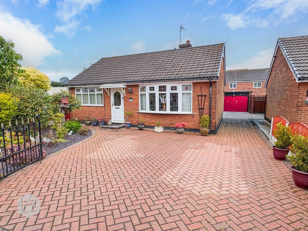 Property photo 1 of 15