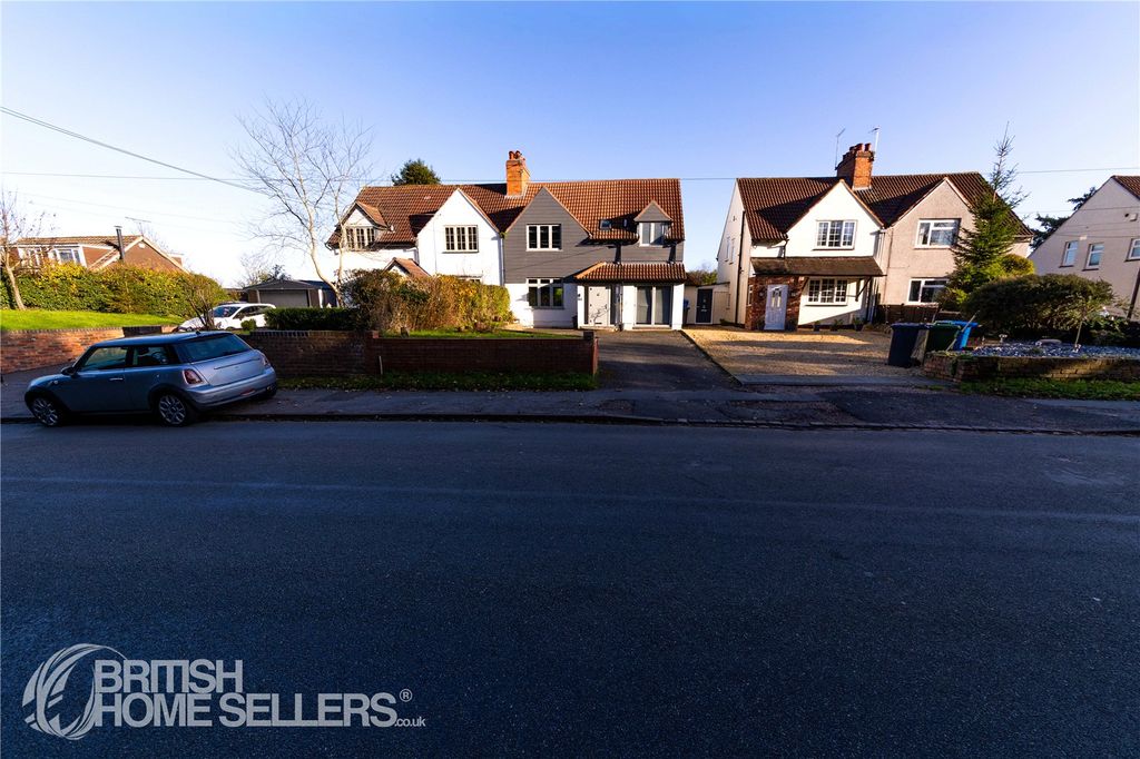 Property photo 2 of 35 Picture No. 25