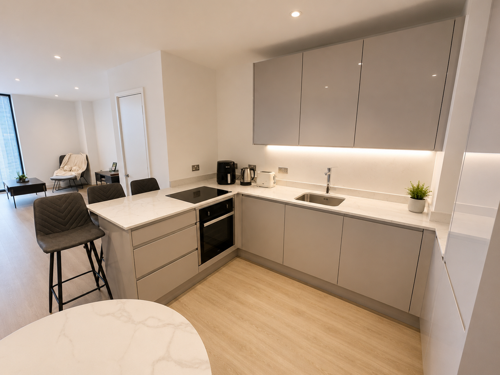 Property photo 2 of 10 Kitchen