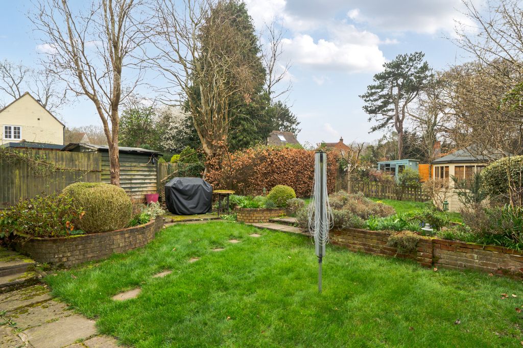 Property photo 2 of 21